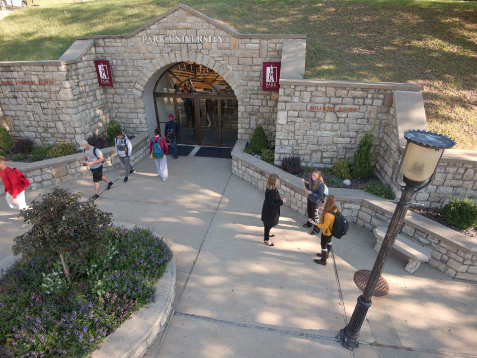 students around Park arch