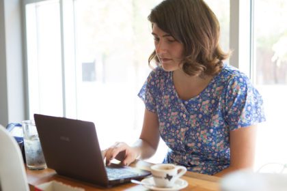 woman at laptop