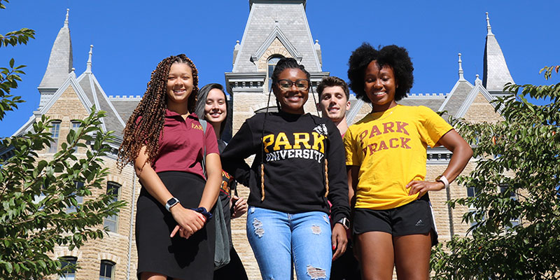 Park U undergraduate students on campus